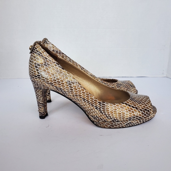 Stuart Weitzman Patent Pump Snake Print Neutral Size 6 - Picture 9 of 16